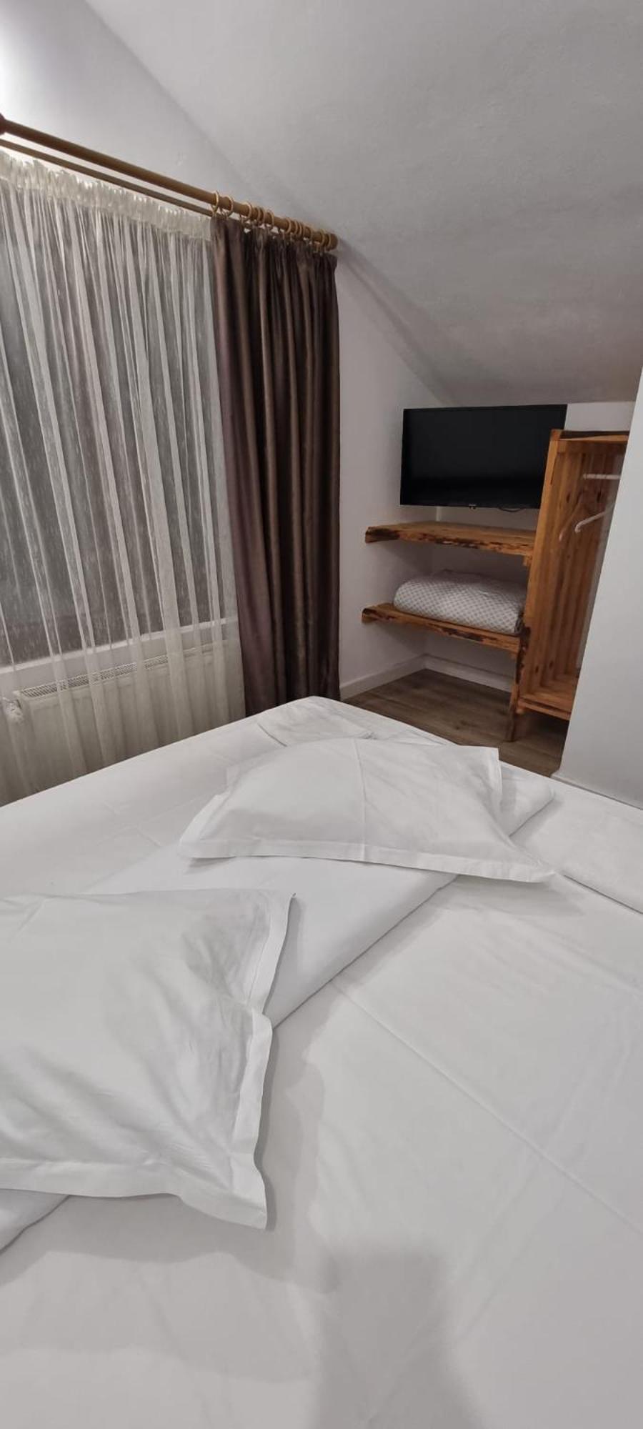 Pensiunea El Monte Spa Rucăr Exterior foto